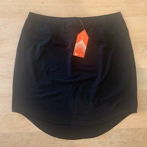 Oiselle black lux skirt